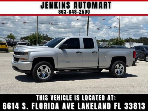 Used 2017 Chevrolet Silverado 1500 Custom w/ Custom Convenience Package RWD image 1
