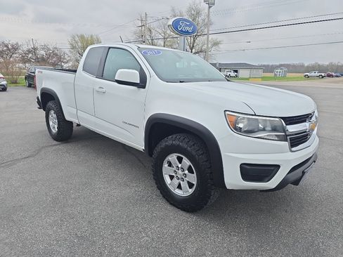 Used 2017 Chevrolet Colorado W/T w/ WT Convenience Package image 4