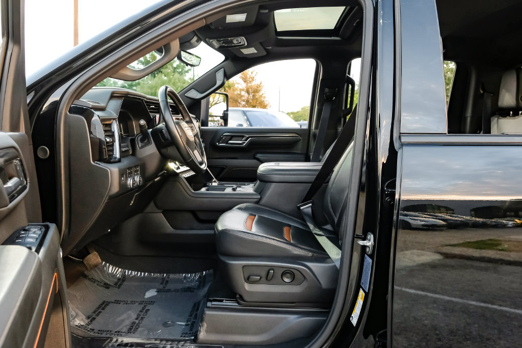 Used 2024 GMC Sierra 3500 AT4 w/ AT4 Premium Plus Package AWD/4WD image 27