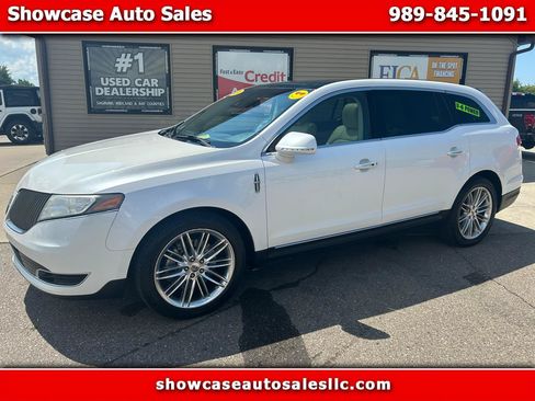 Used 2014 Lincoln MKT AWD w/ Equipment Group 201A image 1
