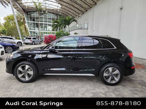 Certified 2023 Audi Q5 2.0T Premium w/ Convenience Package image 11