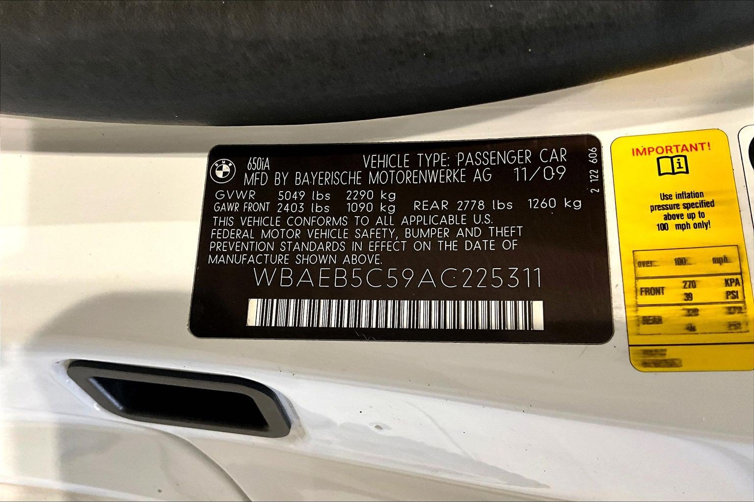 Used 2010 BMW 650i Convertible w/ Sport Pkg RWD image 17