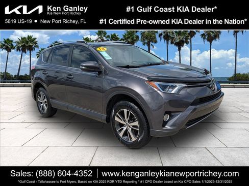 Used 2018 Toyota RAV4 XLE FWD image 1