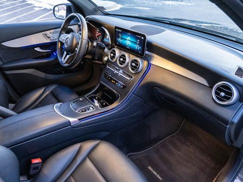 Used 2022 Mercedes-Benz GLC 300 image 23