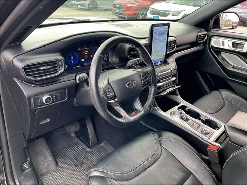 Used 2020 Ford Explorer ST w/ Premium Technology Package AWD/4WD image 8