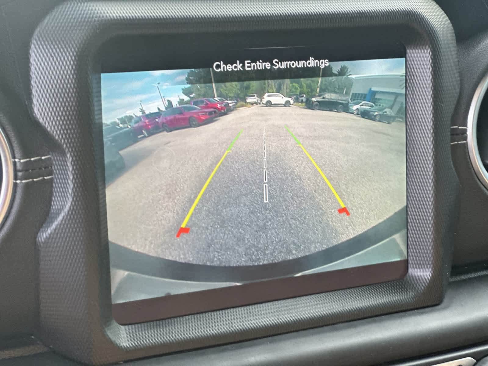Used 2021 Jeep Wrangler Unlimited Sahara AWD/4WD image 19