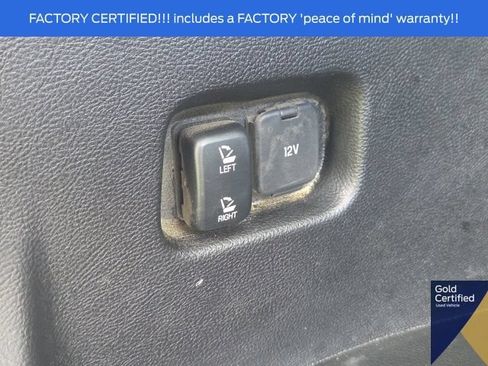 Used 2023 Ford Edge Titanium AWD/4WD image 14
