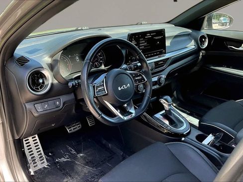 Certified 2023 Kia Forte GT-Line FWD image 15