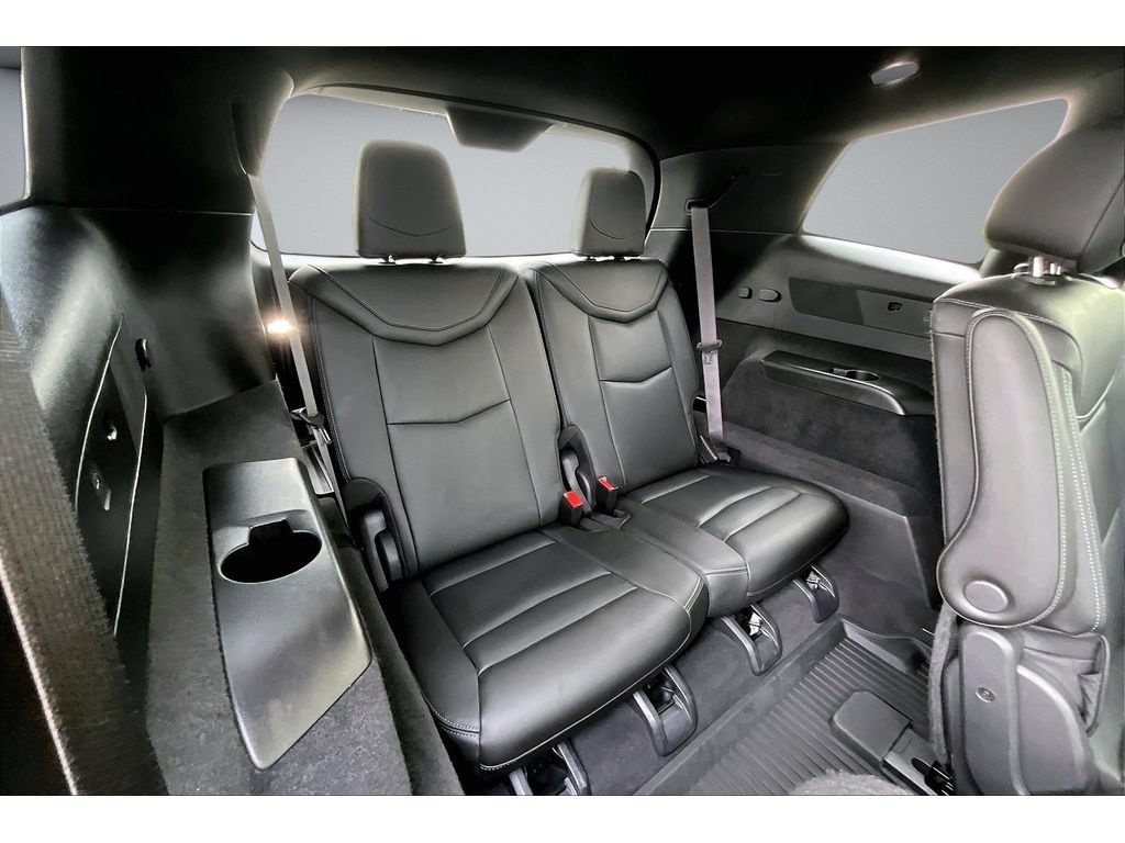 Used 2024 Cadillac XT6 Sport w/ LPO, Floor Liner Package AWD/4WD image 39