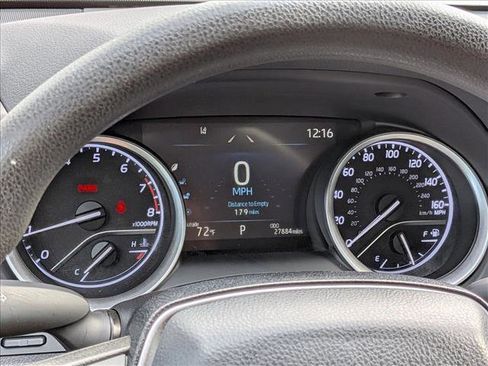 Used 2021 Toyota Camry LE image 11