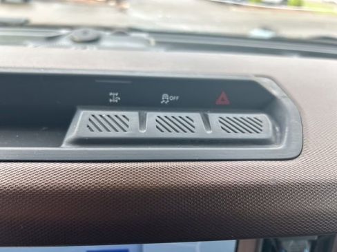 Used 2022 Ford Bronco Outer Banks AWD/4WD image 20