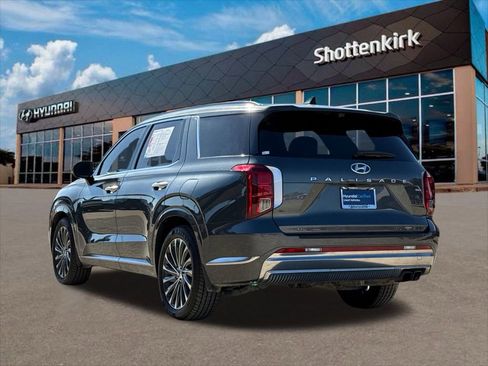 Used 2023 Hyundai Palisade Calligraphy w/ Cargo Package image 8
