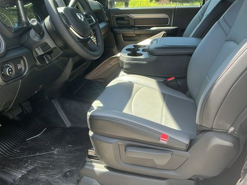 New 2025 RAM 5500 Tradesman image 16