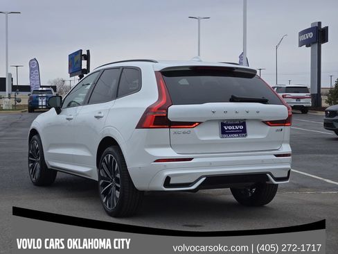 Used 2026 Volvo XC60 B5 Ultra w/ Protection Package Premier AWD/4WD image 4