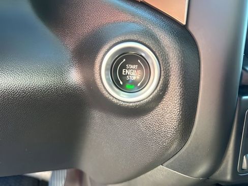 Used 2023 Chevrolet Silverado 2500 High Country image 34