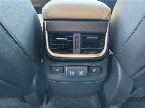 Used 2020 Subaru Outback Limited w/ Popular Package #2 image 18