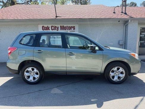 Used 2014 Subaru Forester 2.5i AWD/4WD image 4