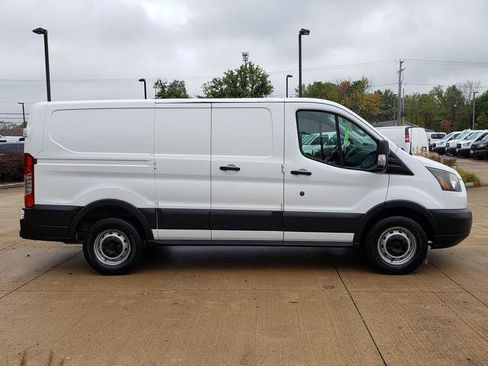 Used 2016 Ford Transit 150 130 Low Roof image 7