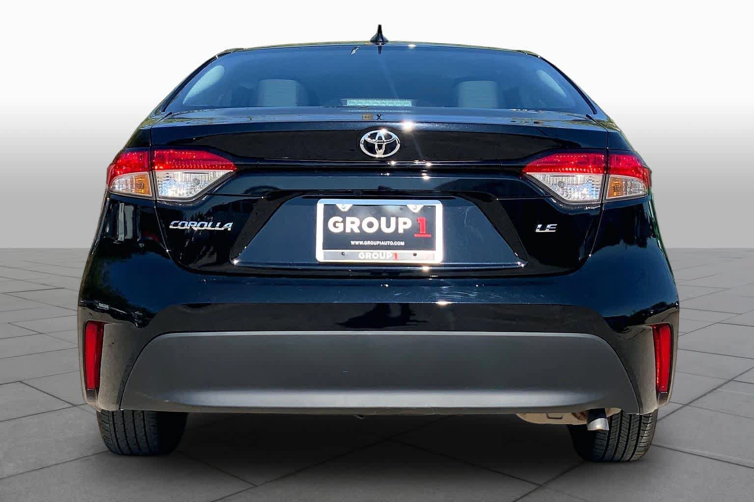 Used 2026 Toyota Corolla LE FWD image 4