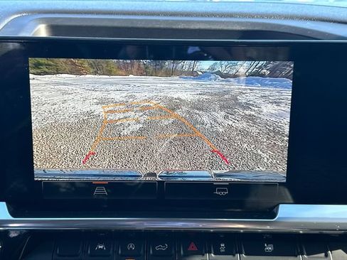 Used 2025 GMC Sierra 1500 Elevation image 30