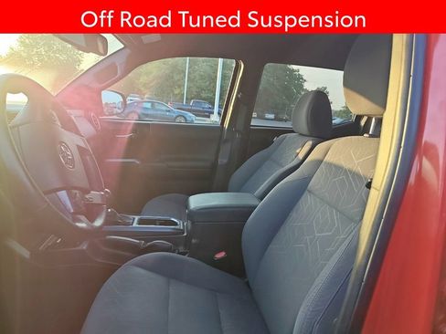 Used 2016 Toyota Tacoma TRD Off-Road w/ Towing Package AWD/4WD image 7