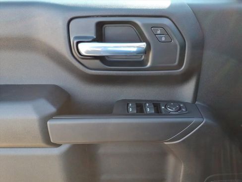 New 2026 Chevrolet Silverado 1500 Custom image 7