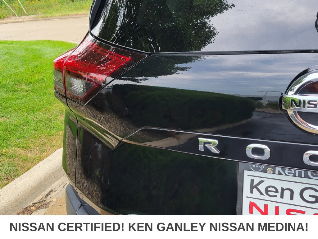 Certified 2021 Nissan Rogue SV AWD/4WD image 16