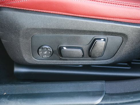 New 2026 BMW 330i 330i NA w/ M Sport Package image 18