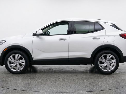 Used 2025 Buick Encore GX Preferred AWD/4WD image 5