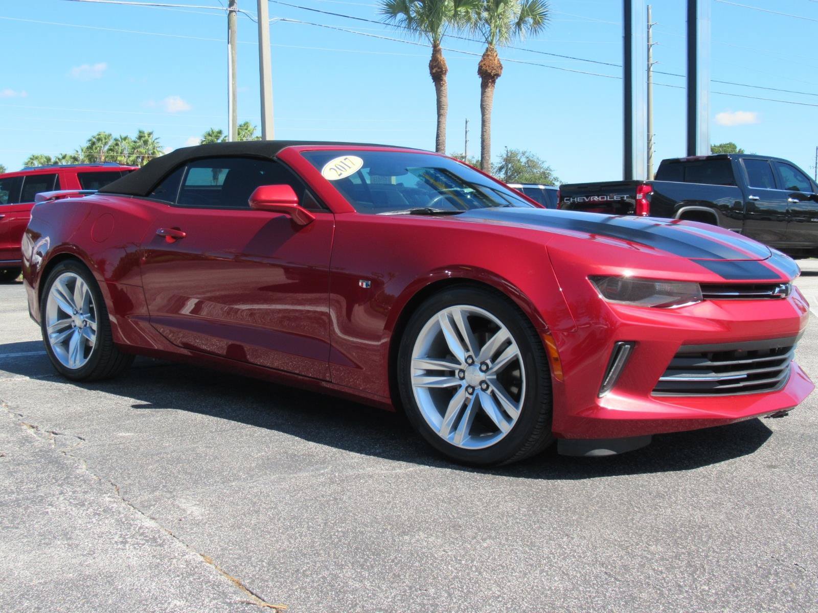 Used 2017 Chevrolet Camaro LT RWD image 3