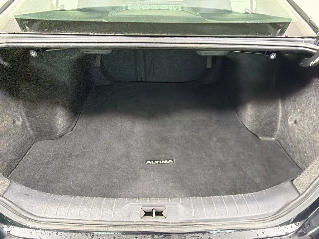 Used 2023 Nissan Altima 2.5 SV FWD image 26