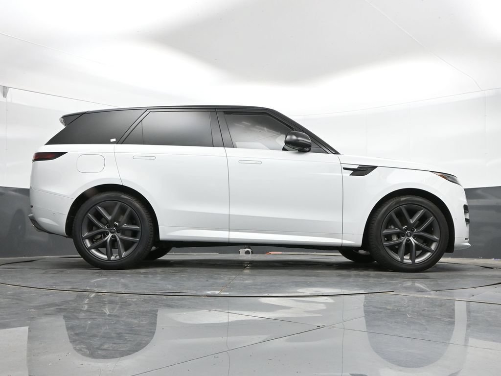 Used 2025 Land Rover Range Rover Sport Dynamic SE AWD/4WD image 42