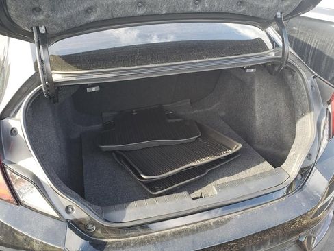 Used 2018 Honda Civic Si image 8