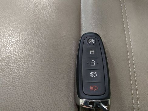 Used 2019 Ford Escape SEL FWD image 32