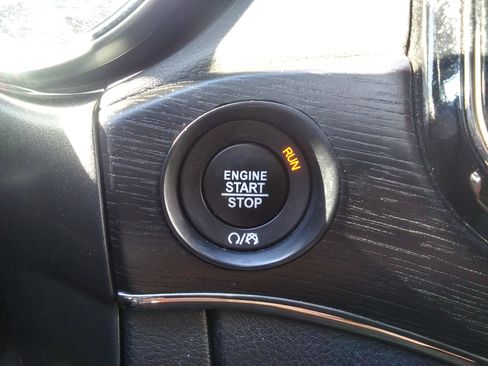 Used 2020 Jeep Grand Cherokee High Altitude image 18