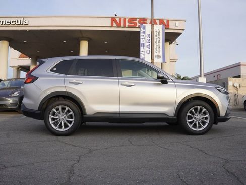 Used 2024 Honda CR-V EX image 3