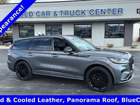 Used 2025 Lincoln Aviator Reserve w/ Jet Appearance Package AWD/4WD image 1