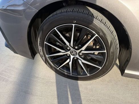 Used 2023 Toyota Camry SE image 30