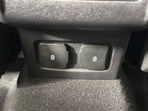 Used 2026 Lincoln Corsair Premiere FWD image 17