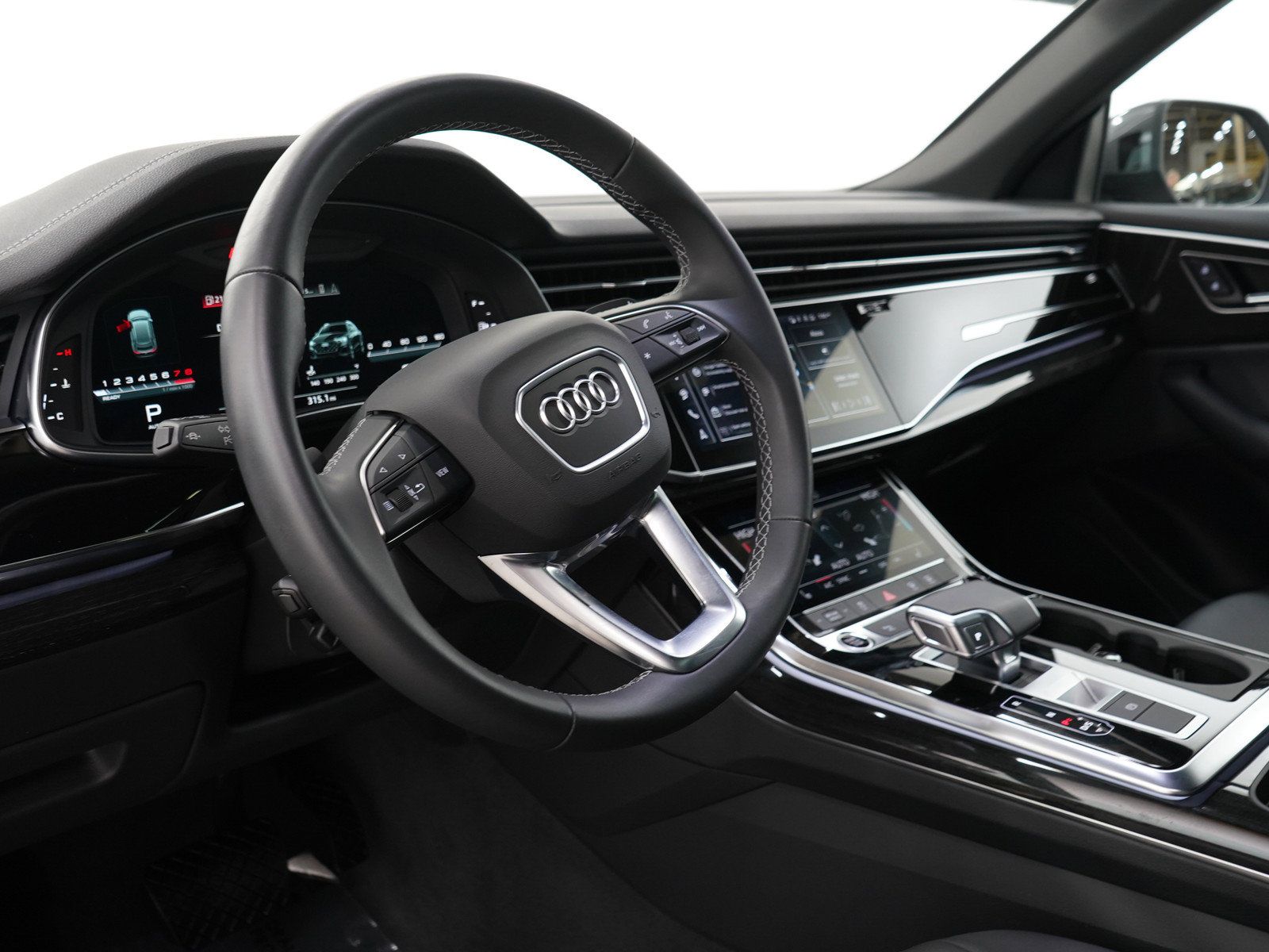 Used 2025 Audi Q8 Premium w/ Convenience Package AWD/4WD image 29