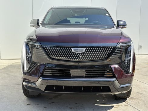 New 2025 Cadillac Escalade IQ Sport 2 w/ LPO, ONYX Package image 3