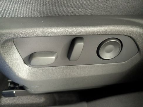 New 2025 Buick Envision Sport Touring image 18