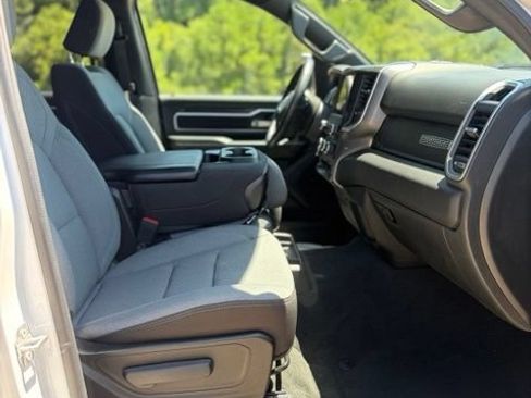 Used 2023 RAM 1500 Big Horn AWD/4WD image 15