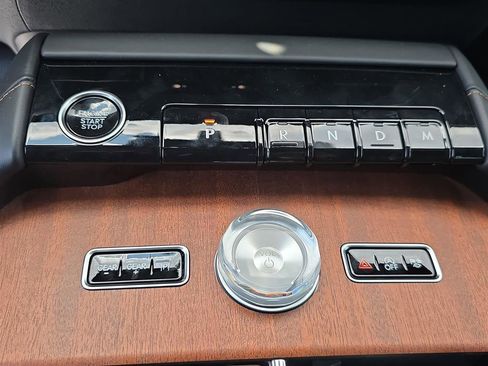 New 2025 Lincoln Navigator L Black Label image 22