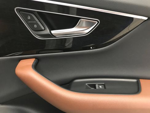 Used 2022 Audi Q7 2.0T Premium Plus w/ Premium Plus Package image 11