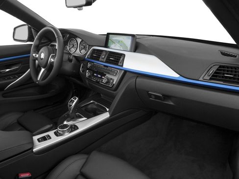 Used 2017 BMW 440i xDrive Convertible image 13