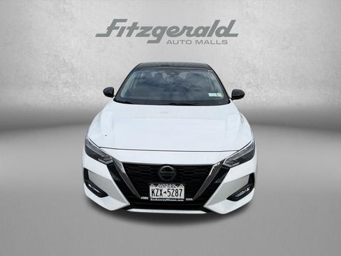 Used 2021 Nissan Sentra SR FWD image 2