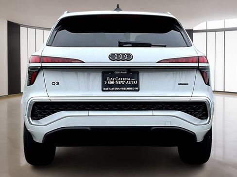 New 2026 Audi Q3 quattro 2.0T AWD/4WD image 4