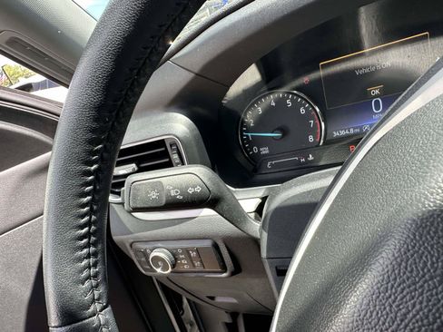 Used 2023 Ford Explorer XLT w/ Equipment Group 202A AWD/4WD image 28