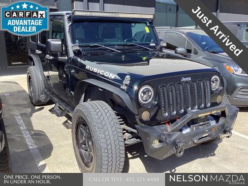 Used 2012 Jeep Wrangler Unlimited Rubicon w/ Connectivity Group image 1